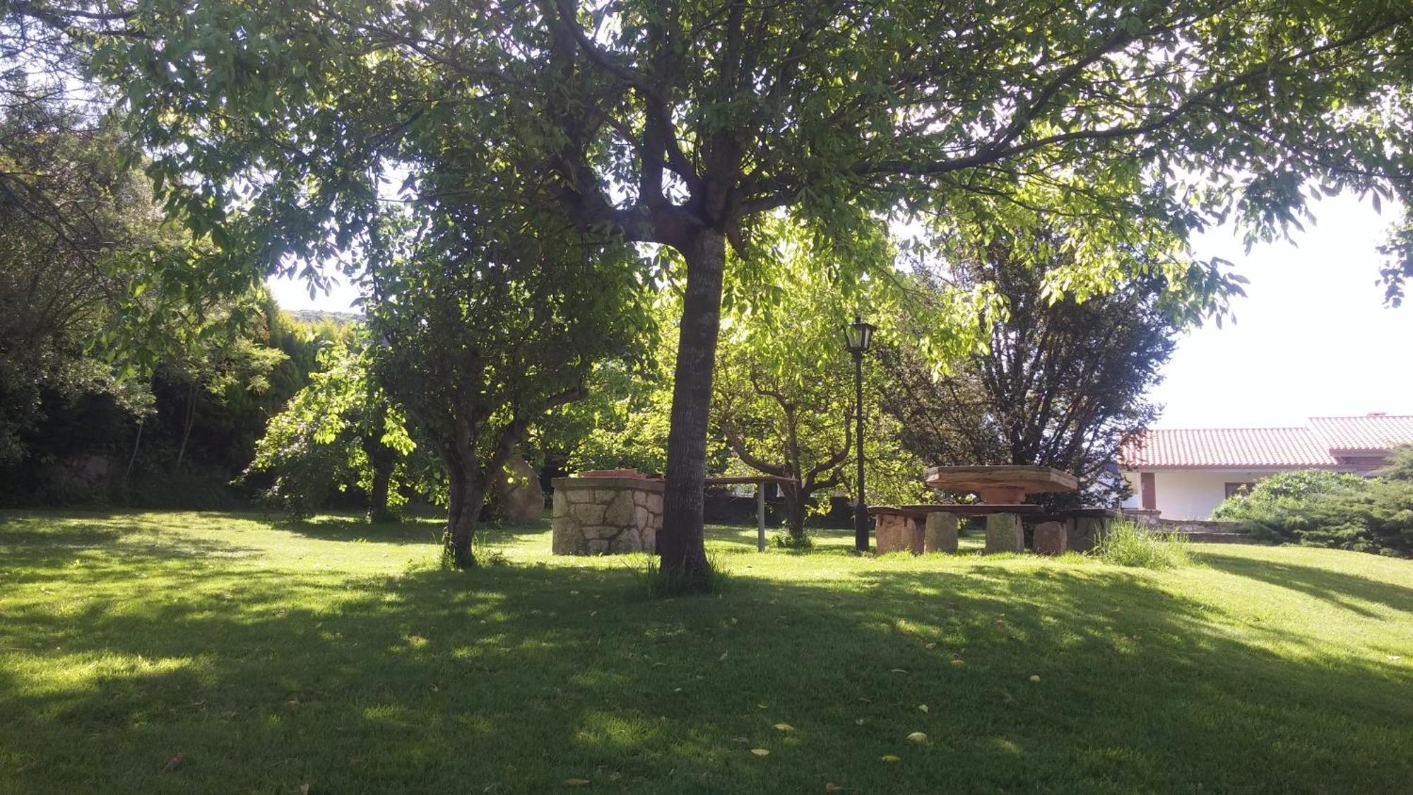 Posada Paz Hinojedo Luaran gambar