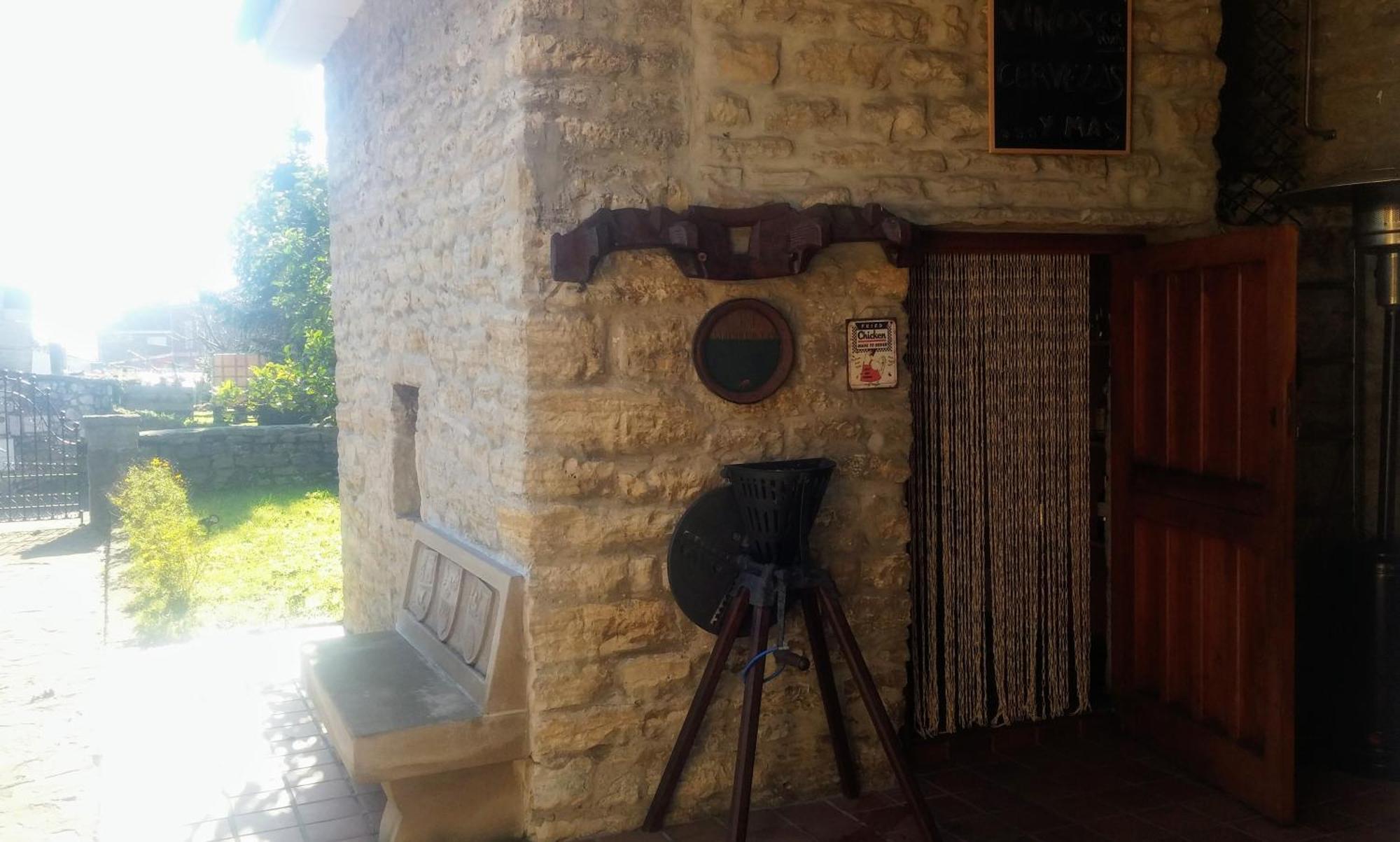 Posada Paz Hinojedo Luaran gambar