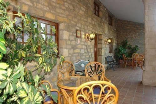 Posada Paz Hinojedo Luaran gambar